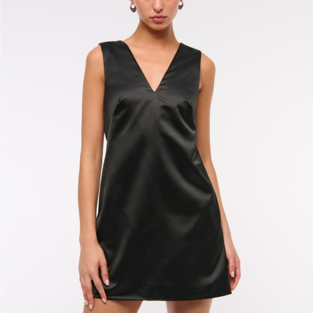 NWT Abercrombie & Fitch Black Mini Dress